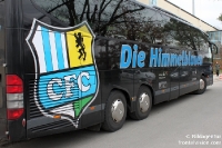 Der Mannschaftsbus des Chemnitzer FC - Die Himmelblauen