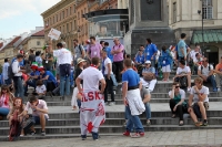Italienische Fußballfans in der Altstadt von Warschau