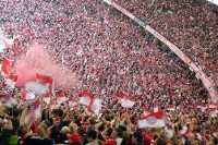 Fans des FC Bayern München beim DFB-Pokalfinale