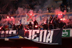 Jena Ultras Pyroshow in Düsseldorf gegen Krefeld