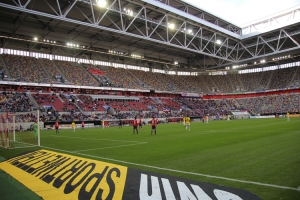 Spielfotos Jena gegen KFC Uerdingen in Düsseldorf 26-10-2019