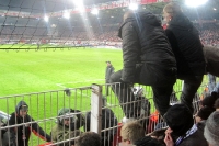 Enttäuschte Aue Fans nach dem Spiel bei Union Berlin