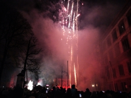 Feuerwerk auf dem Universitätsplatz