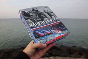 Hansa Rostock Buch: KAPERFAHRTEN - mit der Kogge durch stürmische See