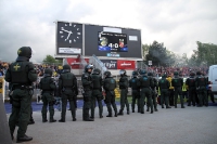 Erfurter Fans lassen in Jena Dampf ab