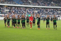 Schalker Mannschaft bei den Fans