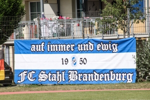 FC Stahl Brandenburg vs. SV Schwarz-Rot Neustadt