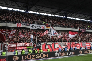 Düsseldorf Fans Support in Duisburg
