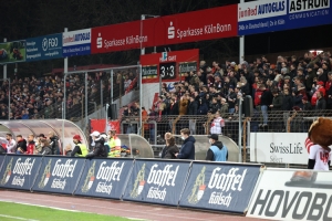 SC Fortuna Köln vs. Rot-Weiss Essen Spielfotos 16-03-2022