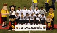 Racismo aquí não! - Estádio do Pacaembu in São Paulo, (Foto: T. Hänsch www.unveu.de)