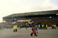 Zeitreise: Stadion von Manchester City im April 1993