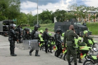 Polizei am Estadio Centenario, Armenia