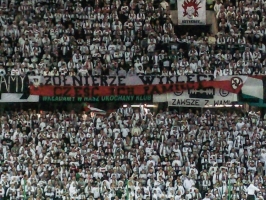Fußball in Polen - Nationalfarben weiß und rot