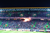 Fans von Sporting Lissabon im Estádio José Alvalade