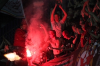 Ultras des AC Sparta Praha zünden Pyrotechnik