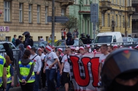 Marsch der Slavia Fans zum Prager Derby