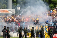 os fãs do 1. FC Lok Leipzig e a polícia alemã