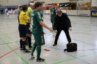 Torwart des VfB Lübeck mit Kopfverletzung
