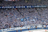 Fans von Hertha BSC in der Ostkurve