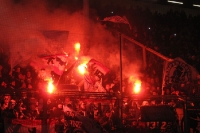 Hertha BSC Fans zünden in Cottbus Pyrotechnik