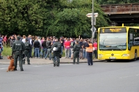 Polizeieinsatz in Essen: Ankunft der KFC Fans