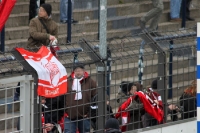 Offenbacher Fans packen ihre Materialien ein