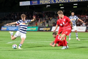 Julian Hettwer Rot-Weiß Oberhausen vs. MSV Duisburg Spielfotos 23.09.2022