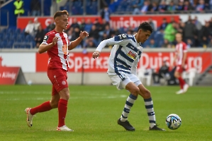 Santiago Castaneda Marvin Obuz 3. Liga MSV Duisburg - Rot-Weiss Essen Spielfotos 26.09.2023