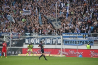 Support und Jubel der Duisburg Ultras, Fans