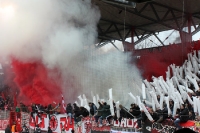 Ultras von Fortuna Düsseldorf lassen mächtig Rauch aufsteigen, Auswärtsspiel beim 1. FC Union Berlin