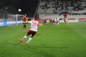 Oguzhan Kefkir RWE im Spiele gegen Lippstadt