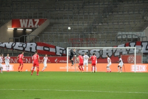 Spielszenen RWE gegen Fortuna Düsseldorf 02-10-2020