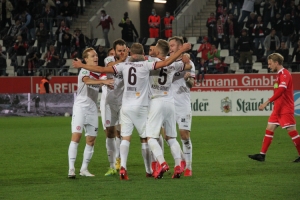 Dennis Grote Torjubel RWE gegen Fortuna Düsseldorf 02-10-2020