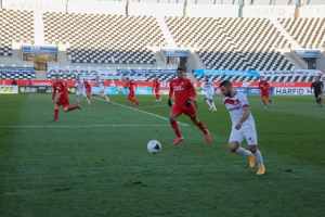 Ozguzhan Kefkir Rot-Weiss Essen vs. FC Köln II Spielfotos