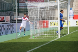 Maximilian Pronichev Torjubel Rot-Weiss Essen gegen Schalke 04 II Spielszenen 03-04-2021