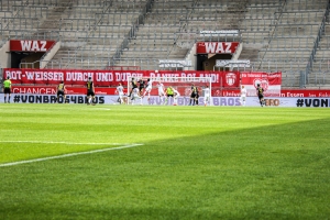 Rot-Weiss Essen - Homberg 24-04-2021 Spielszenen