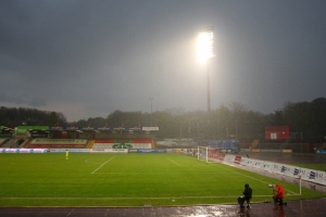 Regen RWO gegen RWE Niederrheinpokal Viertelfinale 12-05-2021 Spielszenen