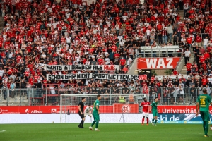 Rot-Weiss Essen vs. SV Straelen 20-08-2021 Spielszenen