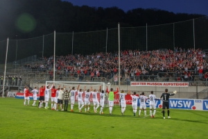Rot-Weiss Essen Sieg in Wuppertal Feier 25-08-2021 