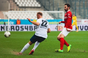 Durim Berisha, Simon Engelmann Rot-Weiss Essen vs. Wuppertaler SV Spielfotos 23-01-2022