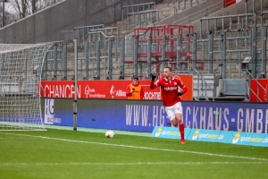 Felix Bastians Torjubel Rot-Weiss Essen vs. Wuppertaler SV 23-01-2022