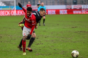 Isaiah Young Rot-Weiss Essen vs. Fortuna Düsseldorf 06-02-2022