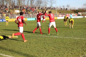 RWe Jubel über Siegtreffer beim VfB  Homberg 12-02-2022