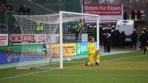 Rot-Weiss Essen Elfemeter vs. Preußen Münster Spielfotos 20-02-2022