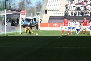 Jovan Jovic Rot-Weiss Essen vs. KFC Uerdingen Spielfotos 19-03-2022