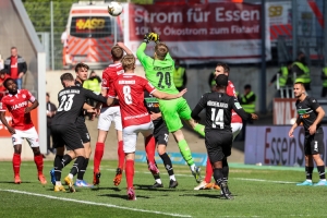 Rot-Weiss Essen vs. Borussia Mönchengladbach U23 Spielfotos 16-04-2022
