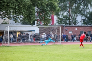 U19 Niederrheinpokalfinale MSV vs. RWE Elfmeterschießen Spielfotos 01.06.2022