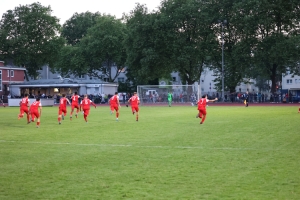 U19 Niederrheinpokalfinale Rot-Weiss Essen JUbel über Sieg 01.06.2022