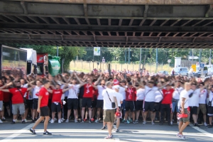 Rot-Weiss Essen Fanmarsch zum Stadion 23.07.2022