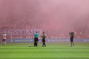 Choreo, Pyroshow Rot-Weiss Essen vs. SV Elversberg 23.07.2022